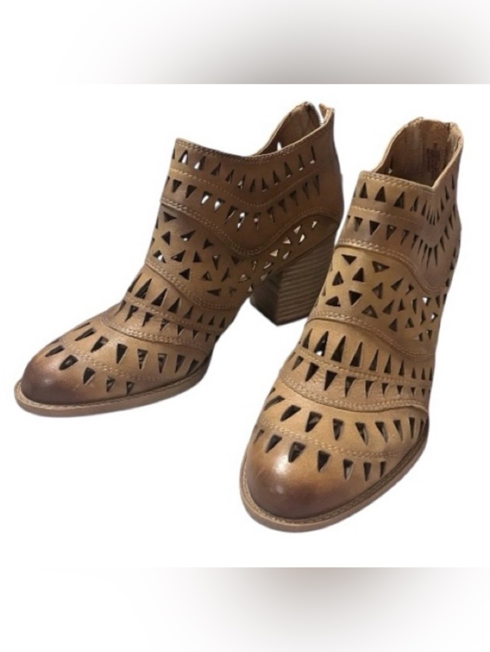 Sofft Westwood Women's Biker Ankle Bootie Tan Leather Laser Cut Boots size 8